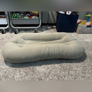 SnuggleMe Organic nest